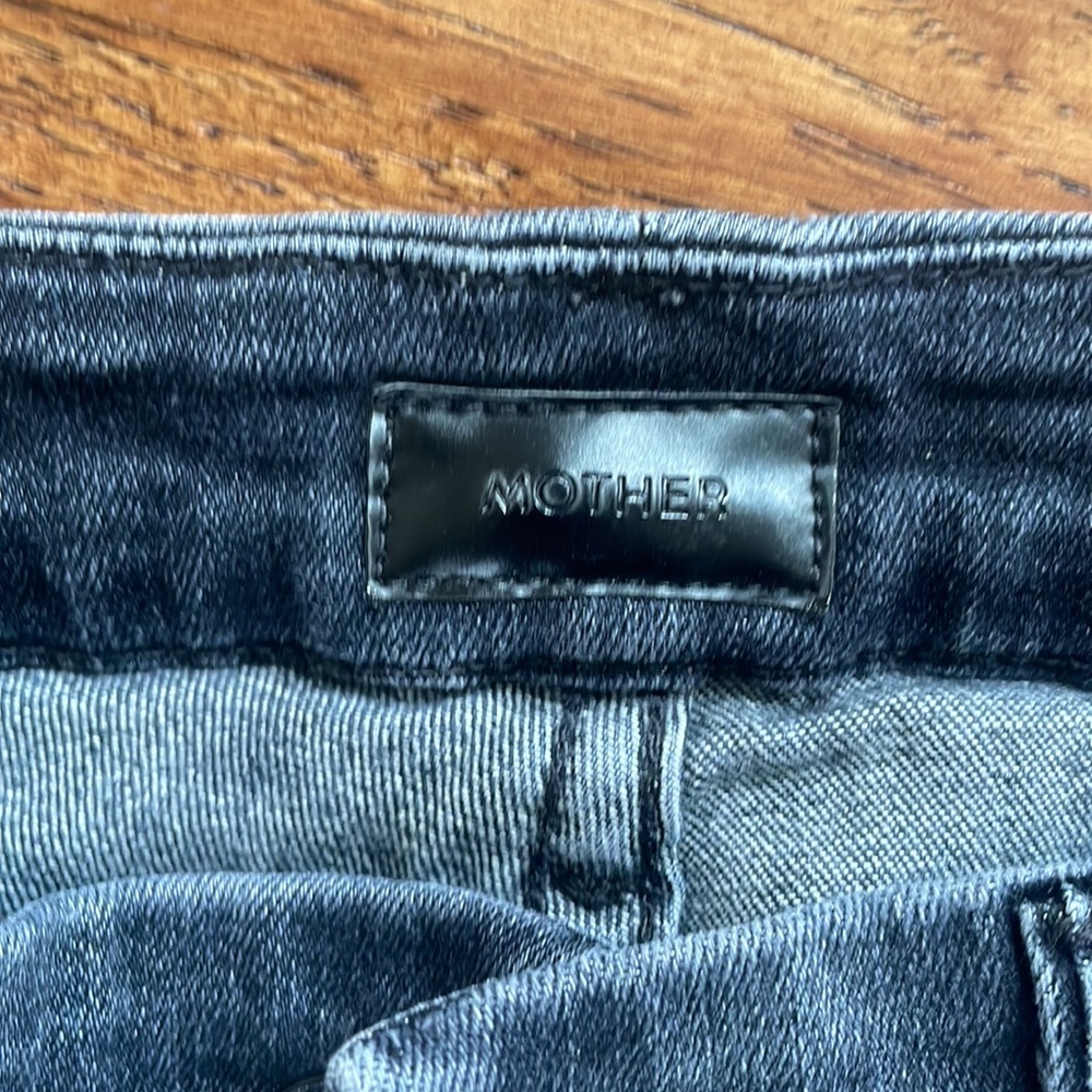 MOTHER denim, Undone Hem Looker Ankle, Black Jeans, size 28 - Picture 5 of 9